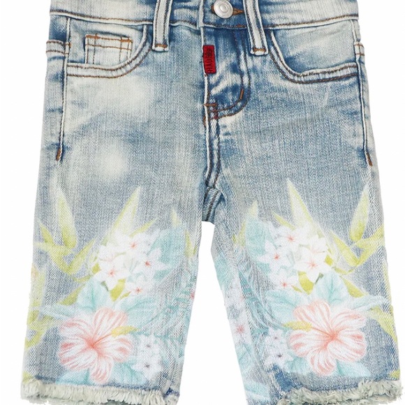 Kids and toddlers Jean shorts multiple sizes in stock - Picture 4 of 4